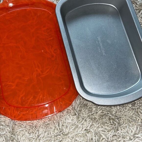 Lot of 2 Pampered Chef Freezer Storage Containers with Lids - Picture 7 of 11